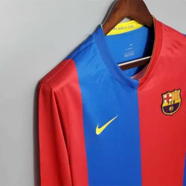 06-07 Barcelona home long sleeve