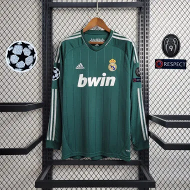 12-13 Camisola verde de manga comprida do Real Madrid (terceiro equipamento)