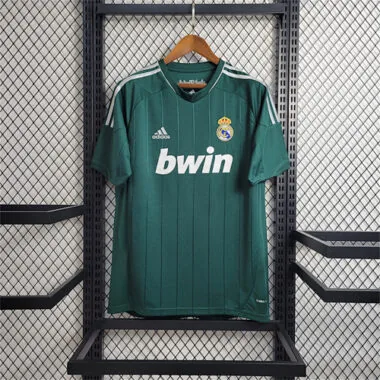 12-13 Terceira camisola de fora do Real Madrid