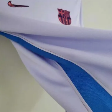 21-22: Partido fuera de casa contra el Barcelona