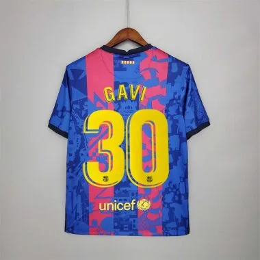 21-22 Barcelona third away