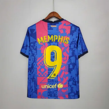 21-22 Barcelona third away