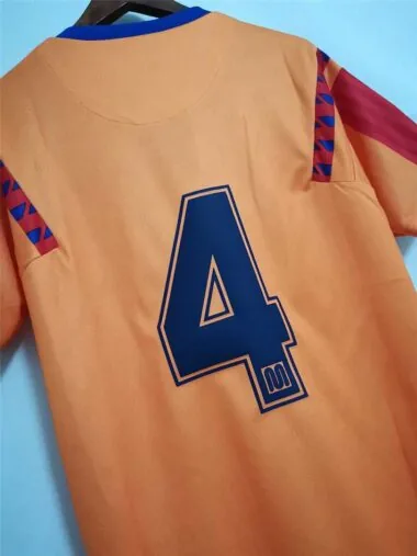 91-92 Barcelona away