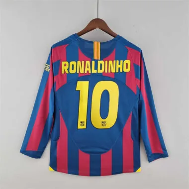 05-06 Camisola de manga comprida do Barcelona (jogo em casa)