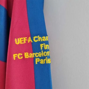 05-06 Camisola de manga comprida do Barcelona (jogo em casa)