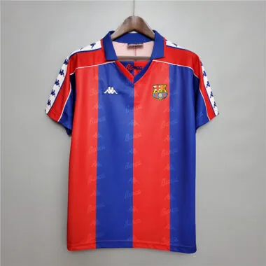 92-95 Barcelona (em casa)