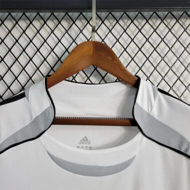 06-07 Real Madrid home white