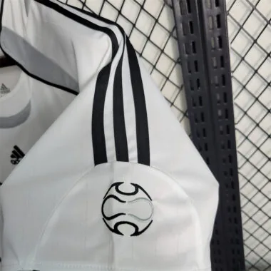 06-07 Real Madrid home white