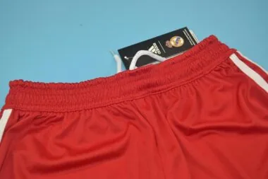 11-12 Short rouge du Real Madrid
