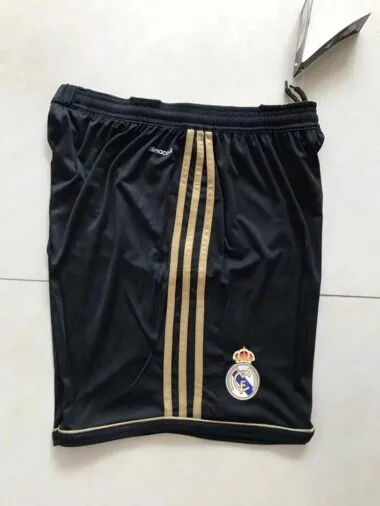 Calções pretos do Real Madrid 11-12