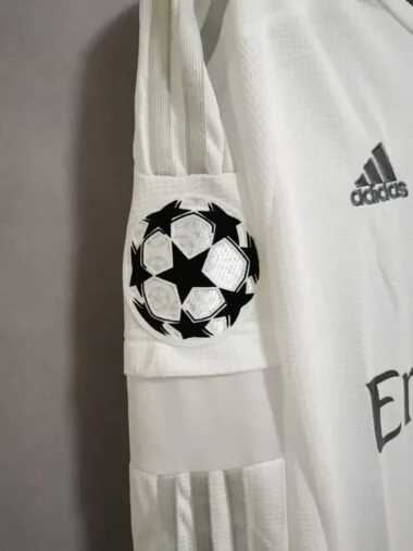 Maillot domicile blanc à manches longues du Real Madrid 15-16