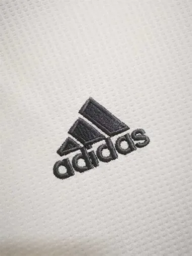 Maillot domicile blanc à manches longues du Real Madrid 15-16