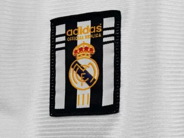 98-00 Real Madrid, camisola branca de casa