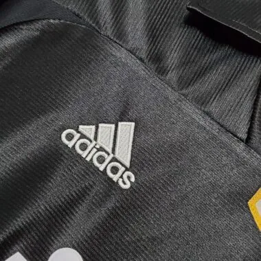 98-99 Real Madrid away
