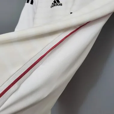 14-15 Real Madrid (em casa)