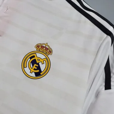 14-15 Real Madrid (em casa)