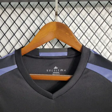 Camisa de manga comprida do Real Madrid para jogos fora de casa, 16-17
