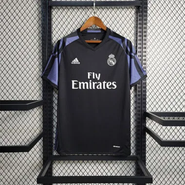 16-17 Terceiro jogo fora de casa do Real Madrid