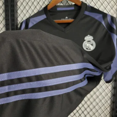 16-17 Terceiro jogo fora de casa do Real Madrid