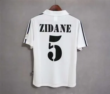 01-02 Real Madrid (em casa)