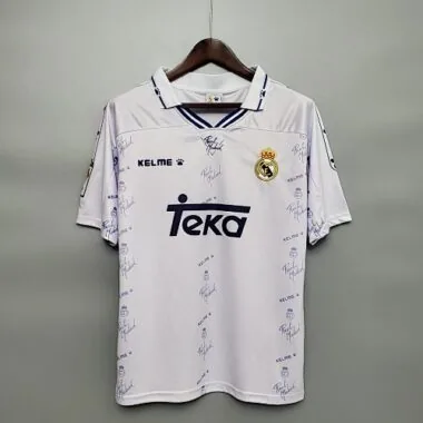 94-96 Real Madrid (em casa)