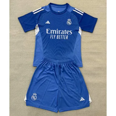Equipamento infantil azul de guarda-redes do Real Madrid 25-26