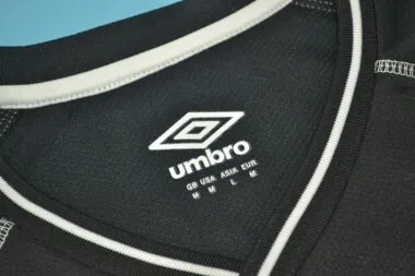 00-02 Camisola preta de manga comprida do Manchester United para jogos fora de casa