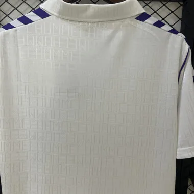 Camisola retro do Real Madrid para jogos em casa, época 89-90