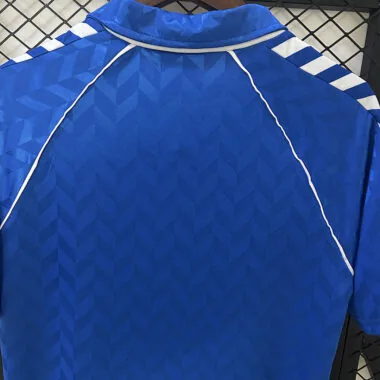 Maglia da trasferta retrò del Real Madrid 86/88