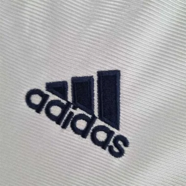 2000 Real Madrid (local)