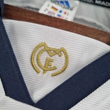 2000 Real Madrid (local)
