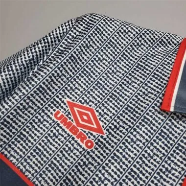 94-96 Manchester United away