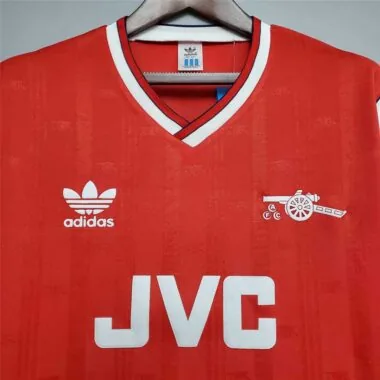 88-90 Arsenal home