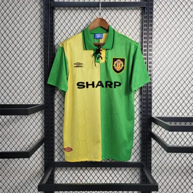 92-94 Manchester United (fora de casa)