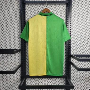 92-94 Manchester United away