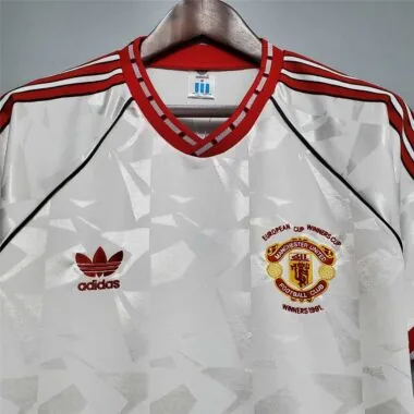 90-91 Manchester United away