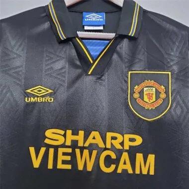 93-94 Manchester United away