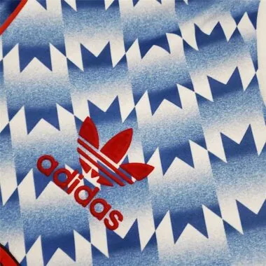 90-92 Manchester United away