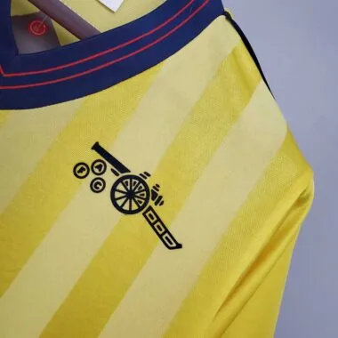 83-86 Arsenal away