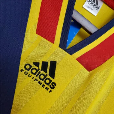93-94 Arsenal away