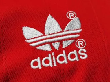 82-83 Manchester United home