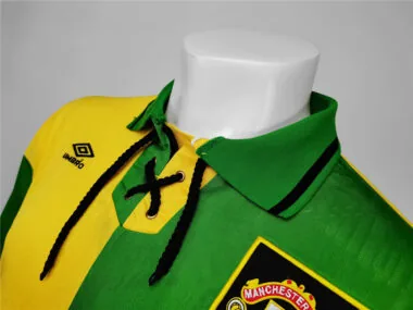 Camisa de manga comprida do Manchester United (jogo fora de casa) de 92-94