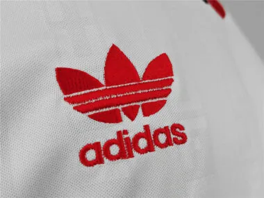 88-90 Manchester United away