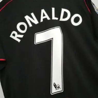 07-08: Partido fuera de casa contra el Manchester United