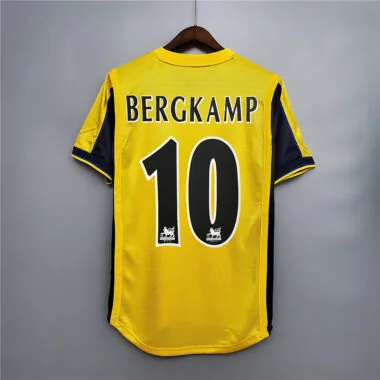 99-00 Arsenal away