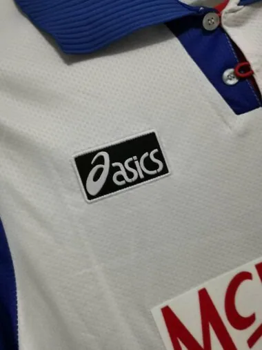 95-96 Blackburn home