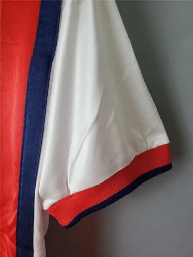 Maillot rouge domicile de l'Arsenal 98-99