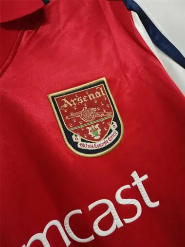 00-01 Maillot rouge domicile de l'Arsenal