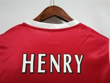 Maillot rouge domicile d'Arsenal 06-07