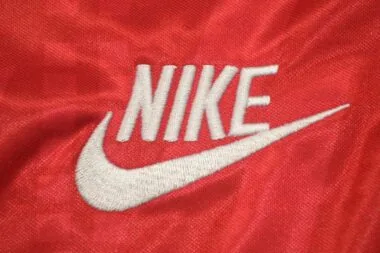 Maillot rouge domicile d'Arsenal 94-95
